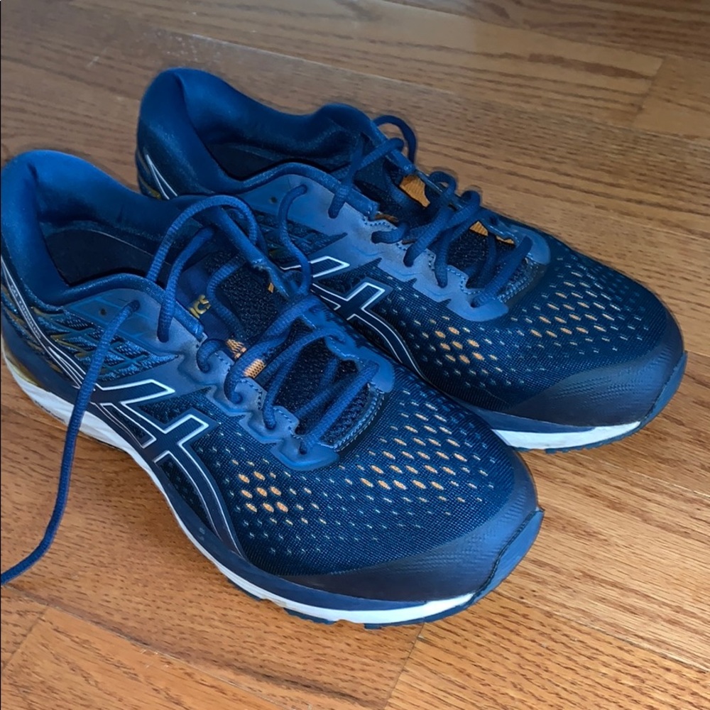 ASICS Gel Cumulus 21 sneakers